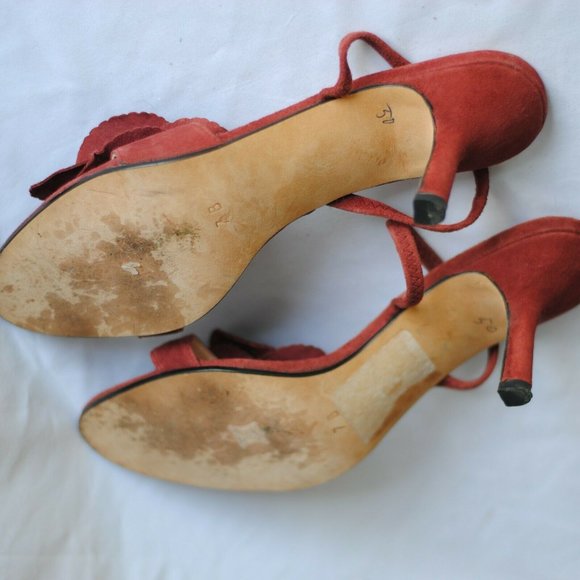 Sacha London Red Heels with Bow Detail - Picture 6 of 6